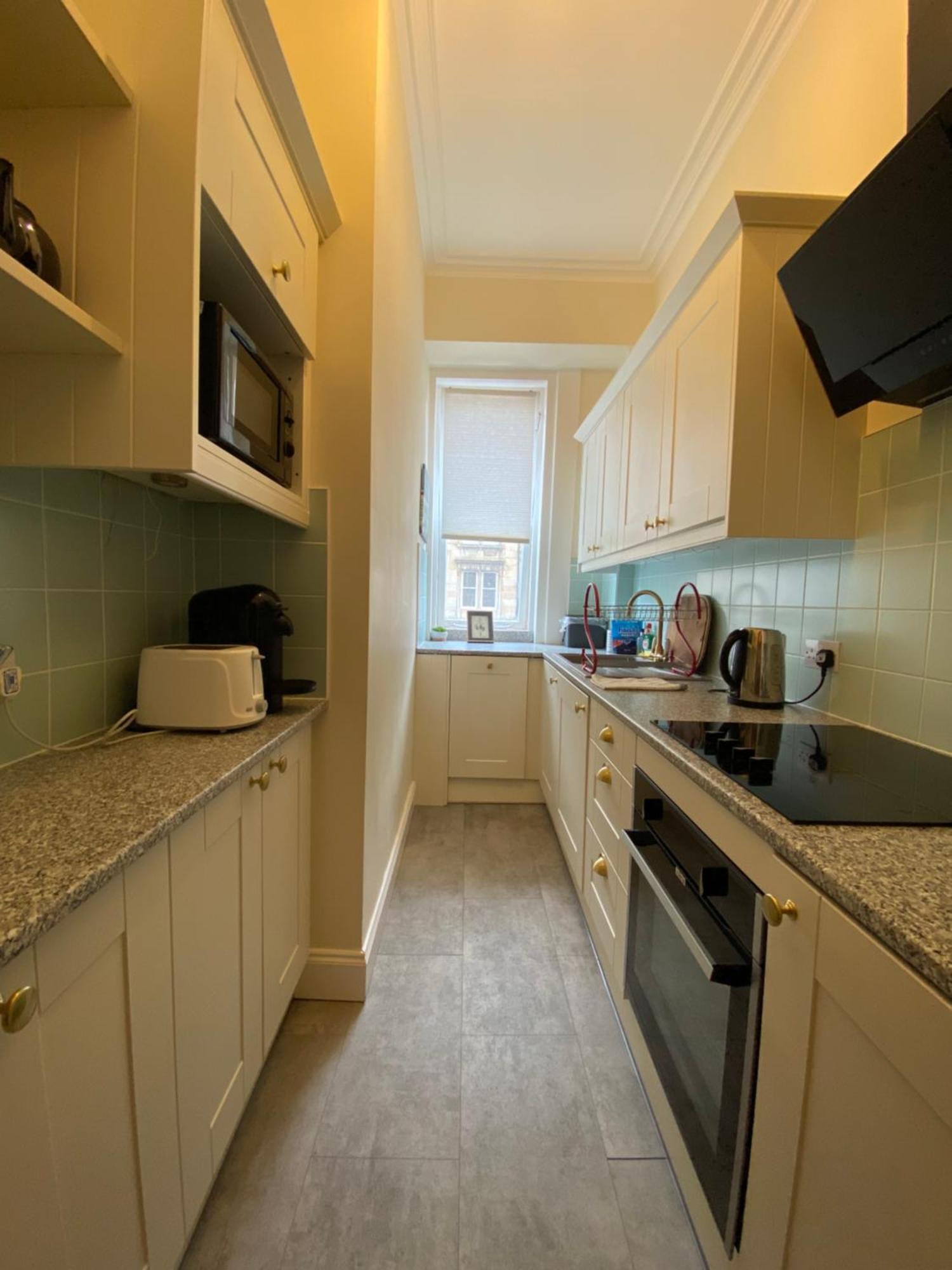 Charming 1 Bedroom Edinburgh Apartment Bagian luar foto
